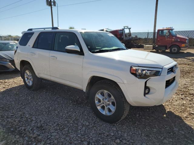 Photo 4 from auction – 2021 TOYOTA 4RUNNER SR with VIN JTEEU5JR0M5235362