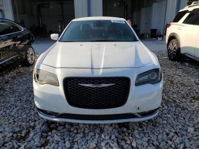 Photo 5 from auction – 2016 CHRYSLER 300 S with VIN 2C3CCABG4GH310943