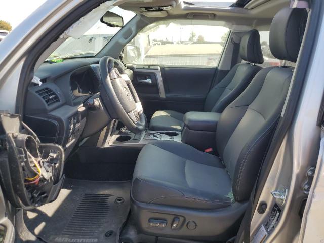 Photo 7 from auction – 2019 TOYOTA 4RUNNER SR with VIN JTEBU5JR1K5672318