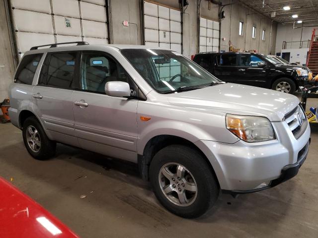 Photo 4 from auction – 2006 HONDA PILOT EX with VIN 5FNYF18596B007062