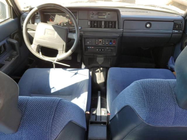 Photo 8 from auction – 1993 VOLVO 240 with VIN YV1AS8310P1481772