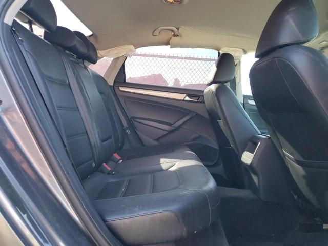 Photo 10 from auction – 2015 VOLKSWAGEN PASSAT S with VIN 1VWAT7A37FC040321