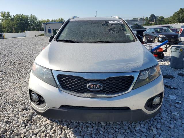 Photo 5 from auction – 2013 KIA SORENTO LX with VIN 5XYKT3A63DG328985