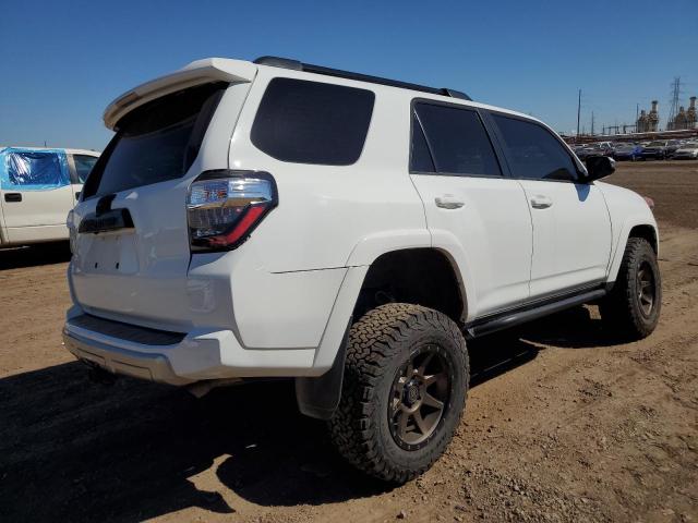Photo 3 from auction – 2021 TOYOTA 4RUNNER SR with VIN JTERU5JR2M5861352