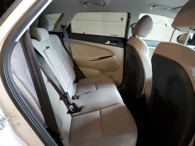 Photo 11 from auction – 2019 HYUNDAI TUCSON SE with VIN KM8J2CA48KU954472