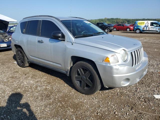 Photo 4 from auction – 2007 JEEP COMPASS with VIN 1J8FF47W67D383142