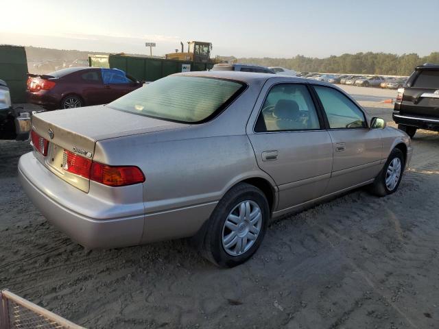Photo 3 from auction – 2001 TOYOTA CAMRY with VIN 4T1BG22K01U868472