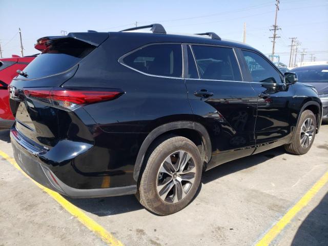 Photo 3 from auction – 2023 TOYOTA HIGHLANDER with VIN 5TDKDRAH9PS035889