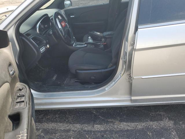 Photo 7 from auction – 2012 CHRYSLER 200 TOURIN with VIN 1C3CCBBB0CN240692