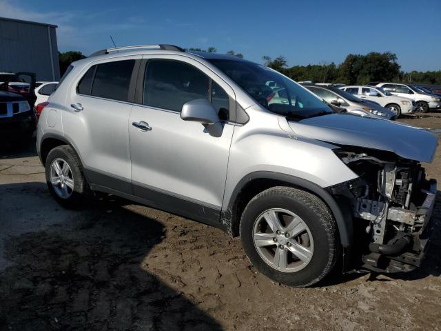 Photo 4 from auction – 2018 CHEVROLET TRAX 1LT with VIN 3GNCJLSB2JL262401