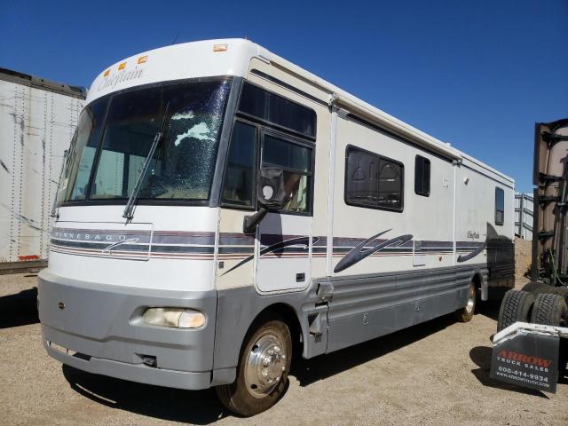 Photo 2 from auction – 1998 WINNEBAGO MOTORHOME with VIN 4UZHXFBC2WCA75541