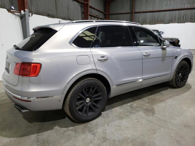 Photo 3 from auction – 2017 BENTLEY BENTAYGA with VIN SJAAC2ZV0HC014028