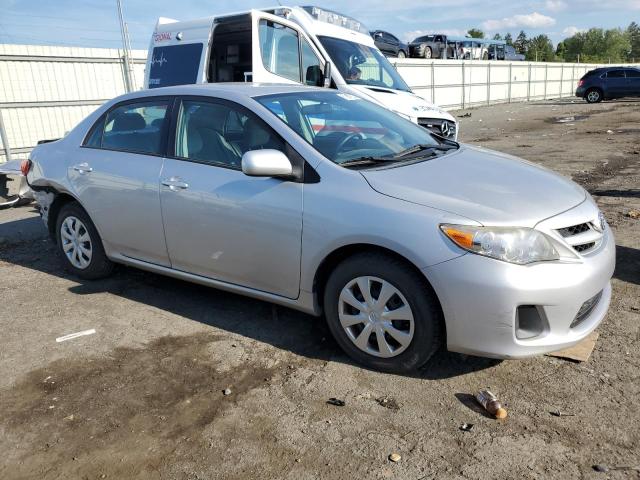 Снимка 4 от търг – 2011 TOYOTA COROLLA BA с VIN 2T1BU4EE1BC746653