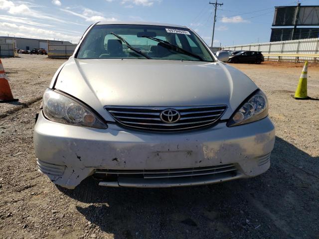 Photo 5 from auction – 2005 TOYOTA CAMRY LE with VIN 4T1BE32K05U605254