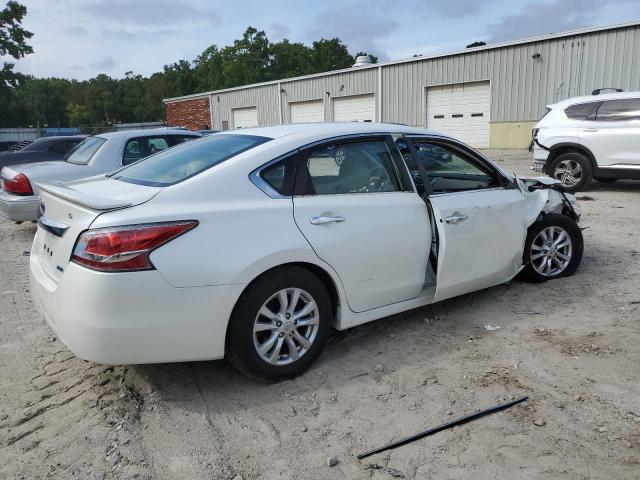 Photo 3 from auction – 2014 NISSAN ALTIMA 2.5 with VIN 1N4AL3AP9EC419808