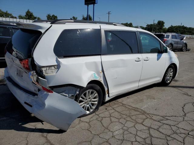Photo 3 from auction – 2012 TOYOTA SIENNA XLE with VIN 5TDYK3DC1CS243885