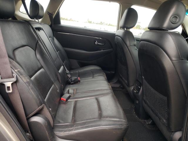 Photo 11 from auction – 2014 KIA RONDO with VIN KNAHU8A32E7010927