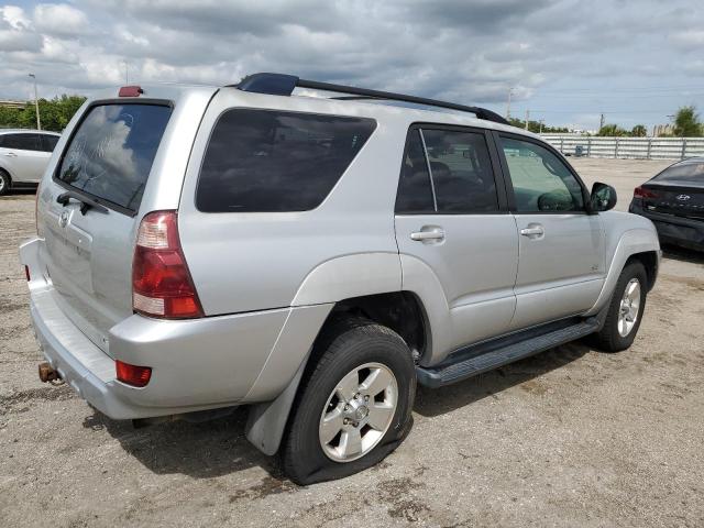 Photo 3 from auction – 2005 TOYOTA 4RUNNER SR with VIN JTEZU14R558034143