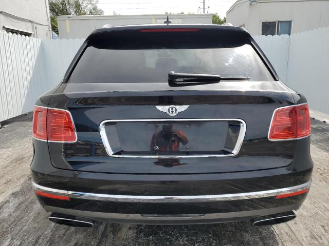 Photo 6 from auction – 2018 BENTLEY BENTAYGA with VIN SJAAC2ZV2JC017759