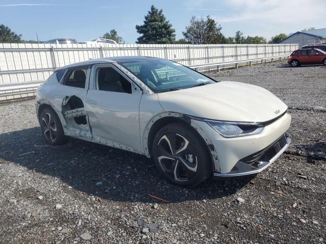 Снимка 4 от търг – 2022 KIA EV6 LIGHT с VIN KNDC3DLC9N5028553