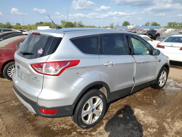 Photo 3 from auction – 2015 FORD ESCAPE SE with VIN 1FMCU0GX3FUB79975