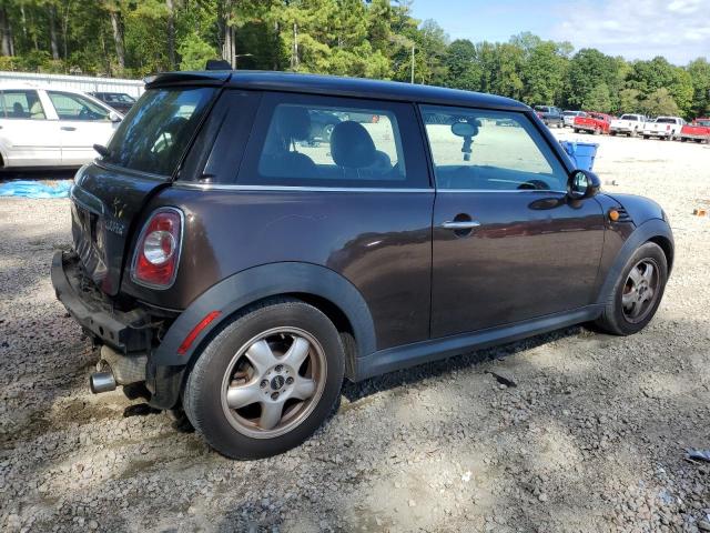 Photo 3 from auction – 2011 MINI COOPER with VIN WMWSU3C58BT097050