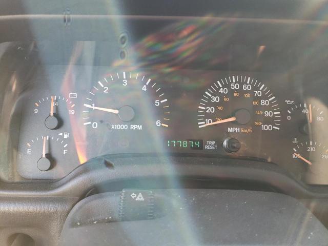 Photo 9 from auction – 2001 JEEP CHEROKEE C with VIN 1J4FT58S71L577316