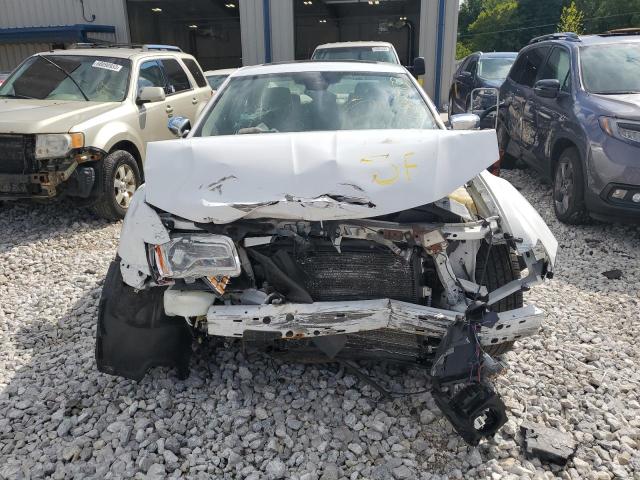 Photo 5 from auction – 2012 CHRYSLER 300C with VIN 2C3CCAKT5CH229506