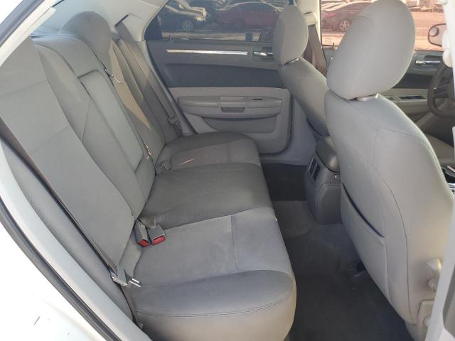 Photo 10 from auction – 2009 CHRYSLER 300 LX with VIN 2C3KA43D59H517495