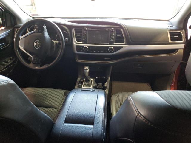 Photo 8 from auction – 2016 TOYOTA HIGHLANDER with VIN 5TDBKRFH7GS321609