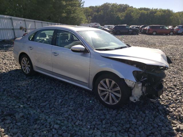 Photo 4 from auction – 2012 VOLKSWAGEN PASSAT SEL with VIN 1VWCP7A38CC025402