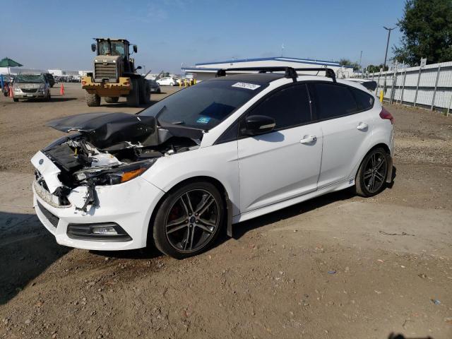 FORD FOCUS ST 2015 with VIN 1FADP3L92FL362160 - Photo from auction