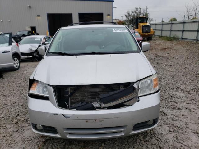 Photo 5 from auction – 2010 DODGE GRAND CARA with VIN 2D4RN5D18AR460266
