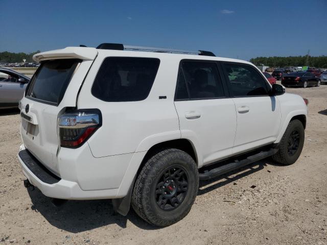 Photo 3 from auction – 2020 TOYOTA 4RUNNER SR with VIN JTEZU5JR2L5221785