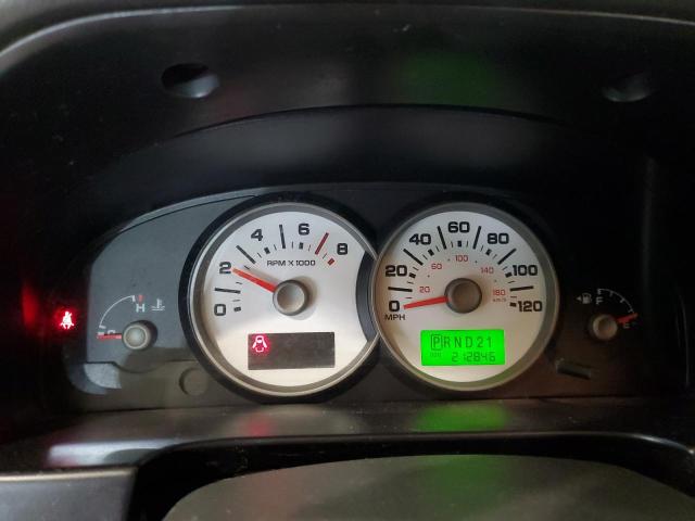 Photo 9 from auction – 2005 FORD ESCAPE XLT with VIN 1FMCU93195KB06688