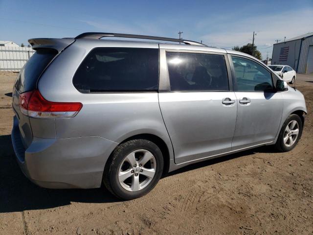 Photo 3 from auction – 2013 TOYOTA SIENNA with VIN 5TDKK3DC6DS346906