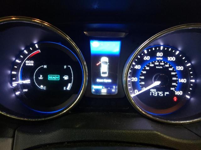 Photo 9 from auction – 2012 HYUNDAI SONATA HYB with VIN KMHEC4A40CA020961