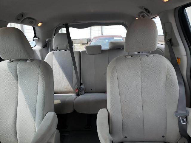 Photo 10 from auction – 2011 TOYOTA SIENNA with VIN 5TDZK3DC5BS082041