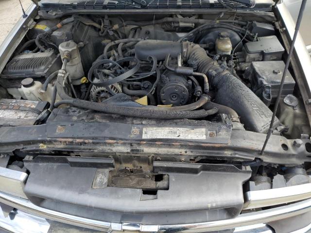Photo 12 from auction – 2000 CHEVROLET BLAZER with VIN 1GNDT13W8Y2184318