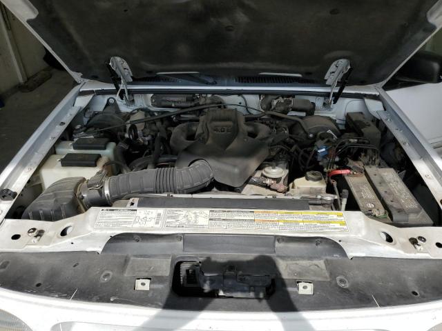 Photo 12 from auction – 2000 FORD EXPLORER S with VIN 1FMYU70E4YUA93780
