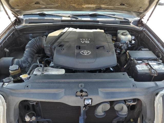 Photo 12 from auction – 2004 TOYOTA 4RUNNER SR with VIN JTEZU14R540026525