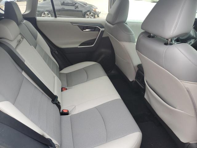 Photo 11 from auction – 2019 TOYOTA RAV4 LIMIT with VIN 2T3N1RFV9KC040460