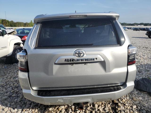 Photo 6 from auction – 2016 TOYOTA 4RUNNER SR with VIN JTEBU5JR6G5383006