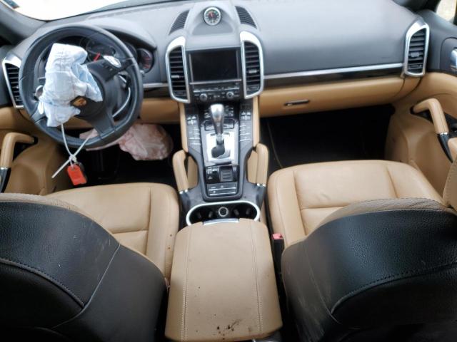 Снимка 8 от търг – 2014 PORSCHE CAYENNE с VIN WP1AA2A26ELA09819