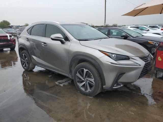 Photo 4 from auction – 2018 LEXUS NX 300 BAS with VIN JTJYARBZ7J2097085