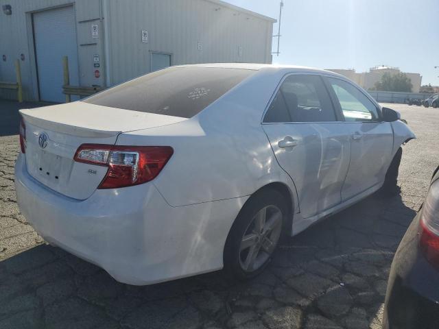 Photo 3 from auction – 2013 TOYOTA CAMRY L with VIN 4T1BF1FK5DU659269
