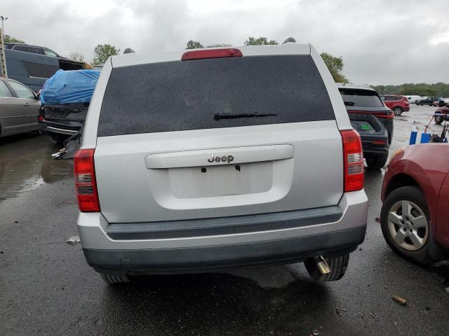 Photo 6 from auction – 2011 JEEP PATRIOT SP with VIN 1J4NT1GA4BD263387