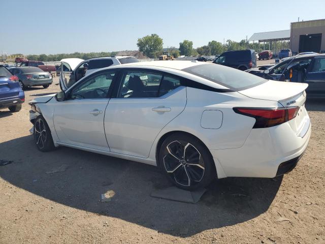 Photo 2 from auction – 2023 NISSAN ALTIMA SR with VIN 1N4BL4CV7PN305044