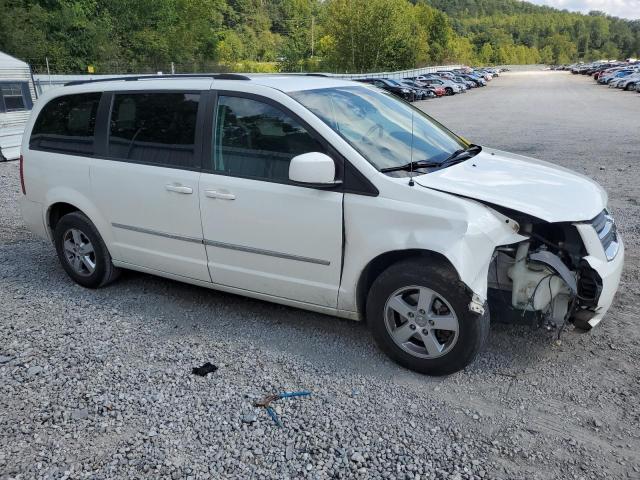 Photo 4 from auction – 2010 DODGE GRAND CARA with VIN 2D4RN5D19AR244880