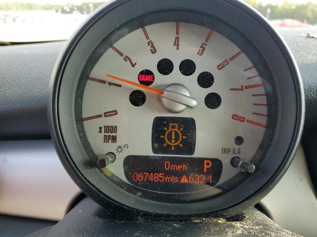 Снимка 9 от търг – 2011 MINI COOPER с VIN WMWSU3C56BT252839
